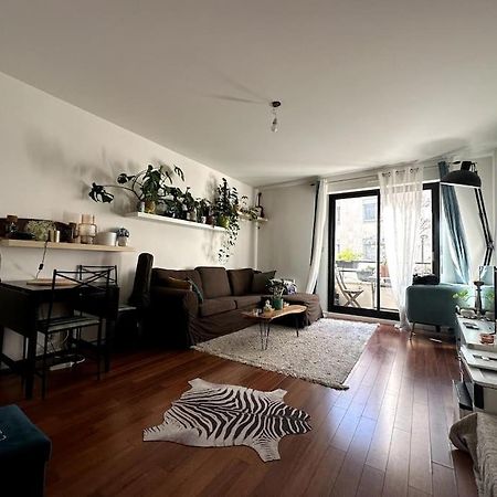 Appartement Lumineux Avec Balcon Levallois-Perret Exterior photo